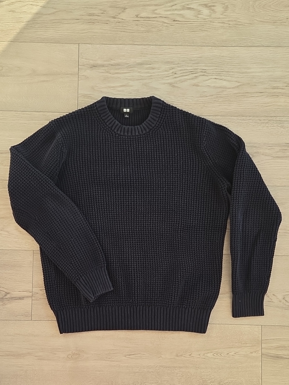 Uniqlo Men's Dark Navy Textured Crewneck Sweater